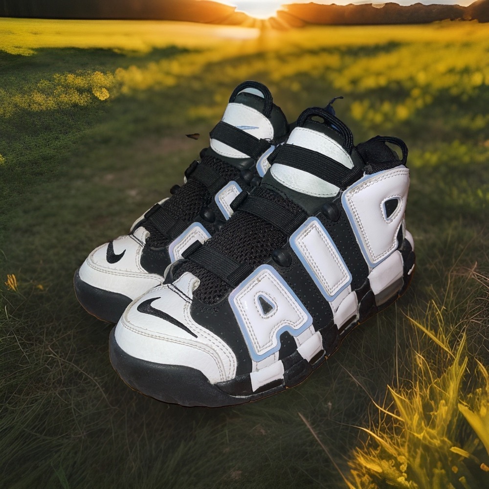 Nike Air More Uptempo Shoes Boys Left 5.0Y Right 4.5Y DQ6200-001